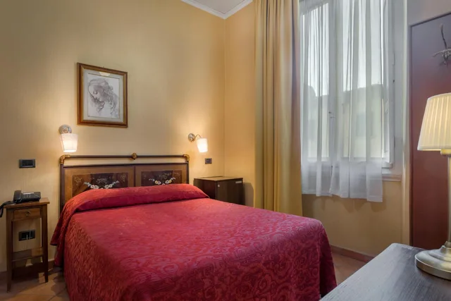 غرفة بسرير مزدوج أو سريرين منفصلين، Kursaal And Ausonia Hotel 8/10