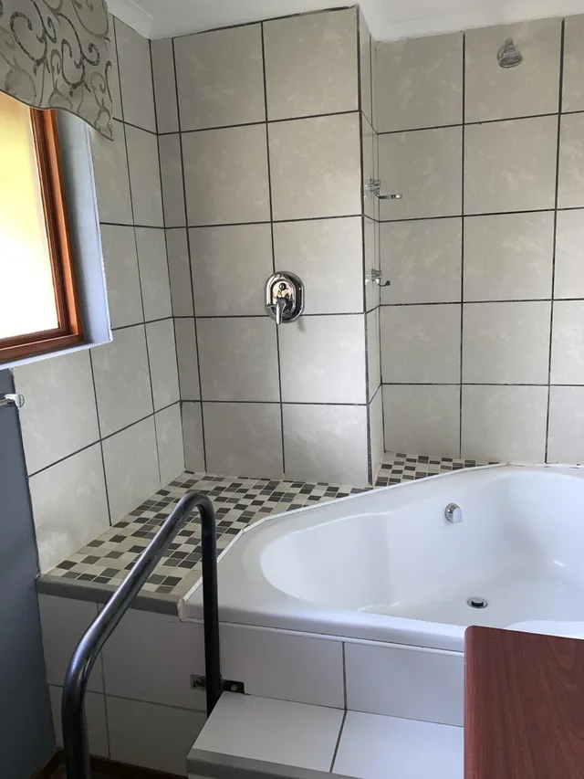 غرفة أساسية بسرير كينج، Monte Christo Country Lodge 3/3