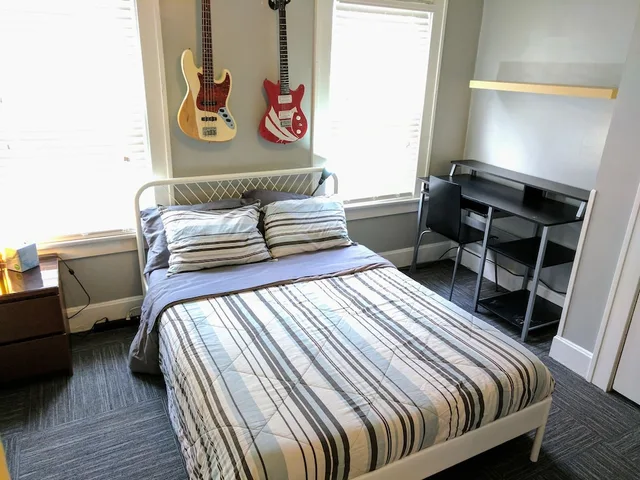Private, Double Bed, Shared Bathroom، The Wayfaring Buckeye Hostel 1/5