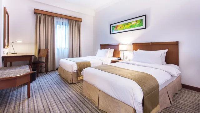 1 Bedroom, Suite, Twin Beds, Smoking, HOLIDAY INN RESORT BATAM 1/4