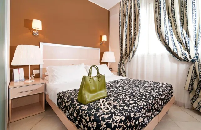 Junior Suite, Hotel Residence T2 Rimini 2/6