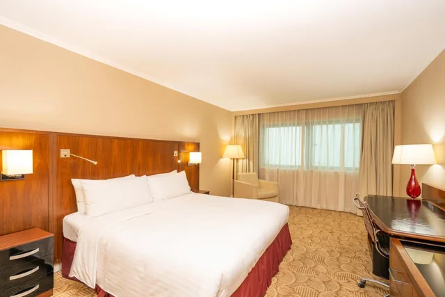 غرفة قياسية، Radisson RED London Twickenham 3/8