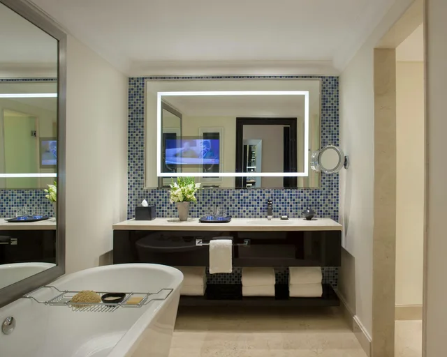 1 Bedroom, Suite, Mansion, King Bed, with View، Four Seasons Hotel Buenos Aires 3/3