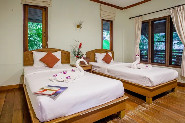 بنغل سوبيريور بسريرين منفصلين، The Vatika Resort and Spa 2/10