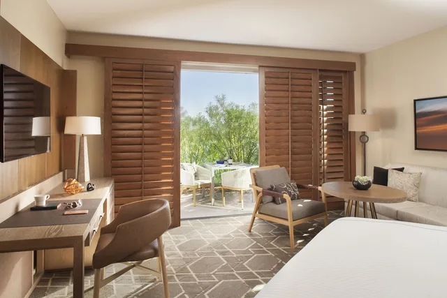 Signature, 2 Queen Beds, Balcony or Patio, Sunset Wing, Accessible، Fairmont Scottsdale Princess 2/4