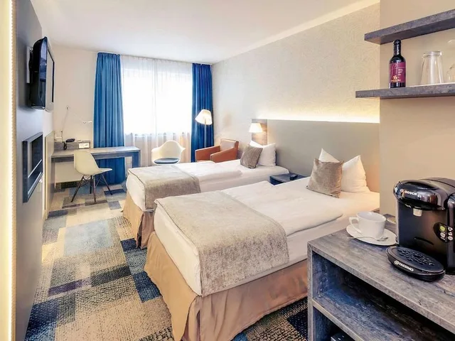 غرفة قياسية بسريرين منفصلين، Plaza Inn Regensburg 3/3