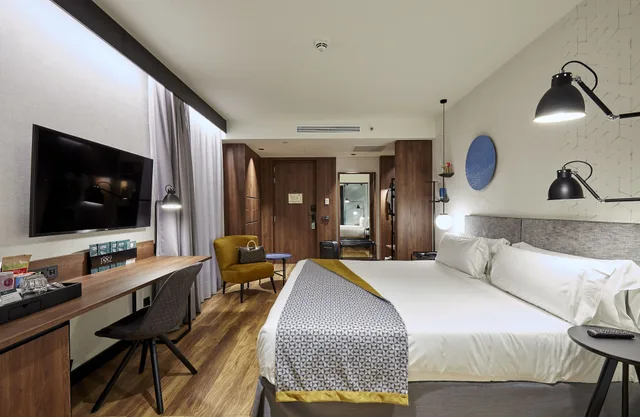 غرفة سوبيريور بسرير كينج، Radisson Blu 1882 Hotel Sagrada Familia Barcelona (ex. Hotel Barcelona 1882) 7/10