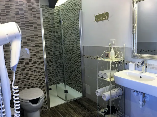 Room, Double Bed, Accessible, Villa ai Tigli 7/10