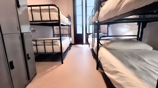 Private, 6 Beds, Private Bathroom، Malacuna Barcelona 1/7