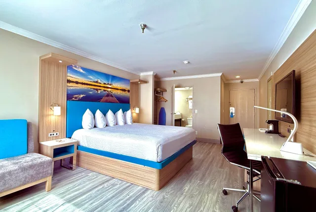 غرفة بسرير كينج للمدخنين، Days Inn By Wyndham Los Angeles Lax Redondo Manhattan Beach 6/10