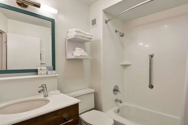 غرفة بسرير كوين، Hampton Inn Columbia-I-26 Airport 5/5