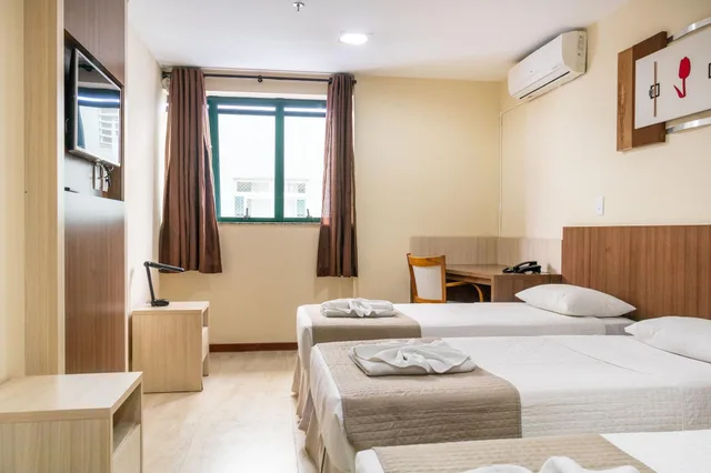 غرفة سوبيريور رباعية، Mediterranee Hotel 1/5