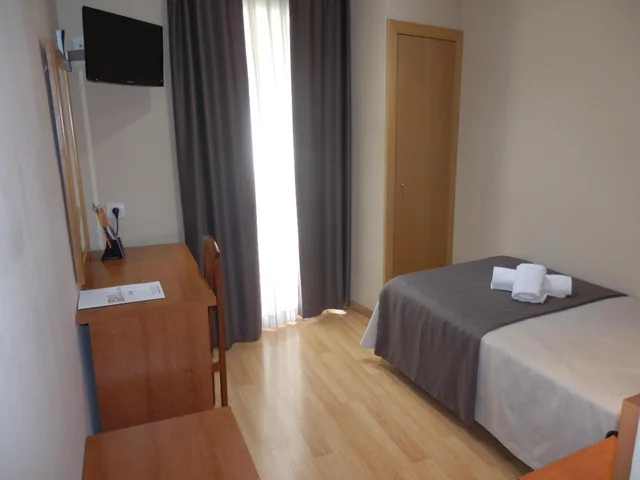 غرفة مفردة، Catalunya Hotel 1/7