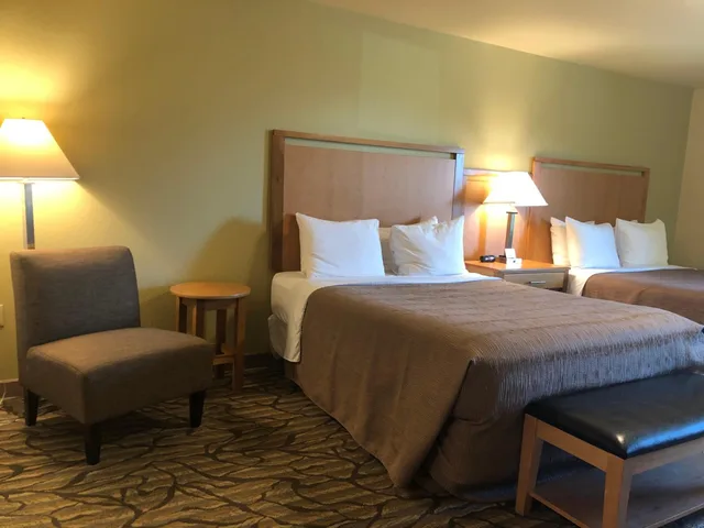 غرفة بسريرين كوين، Aspen Suites Hotel Juneau 4/10