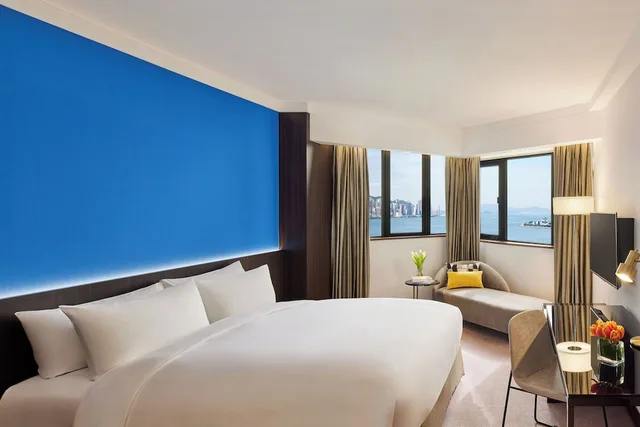 غرفة بسرير كينج بإطلالة على المرفأ مع دخول صالة النادي، Prince Hotel Hong Kong 1/3