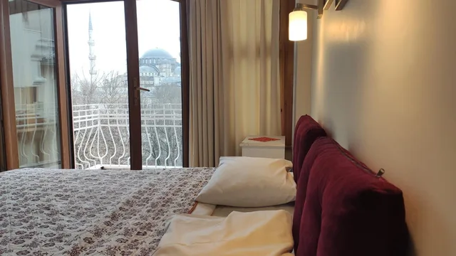 Deluxe, Double Bed, Sea View, Balcony, Turkoman 4/6