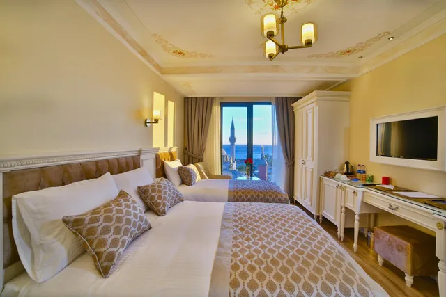 Junior Suite, Family, 1 Double and 3 Single Beds, Sea View, Yilsam Sultanahmet Hotel 1/1