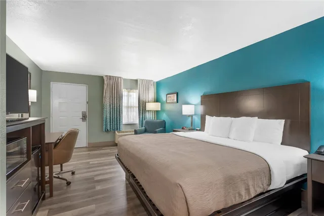 Room, King Bed, Accessible, Quality Inn Bradenton North I-75 5/8