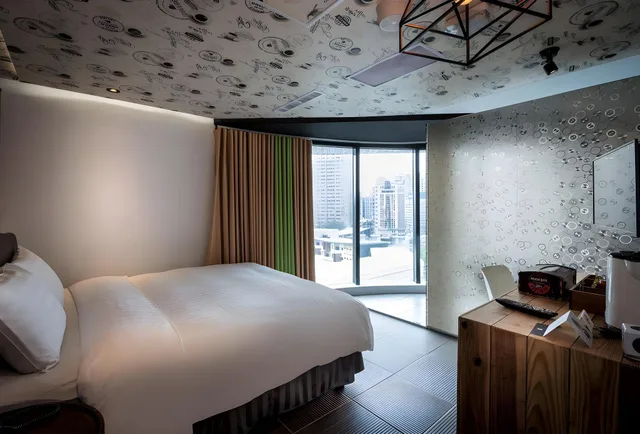 Theme, Deluxe, King Bed, Bathtub، Calligraphy Greenway Hotel 3/3