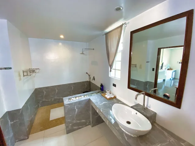 Deluxe, Triple, King Bed, Sofa, Amihan Resort 7/10