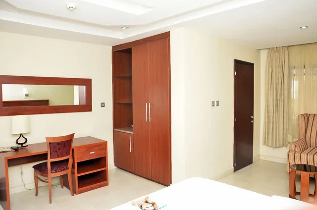 جناح بريميوم بسرير كوين بإطلالة على المدينة بغرفتي نوم، Sharon Ultimate Hotels 4/4