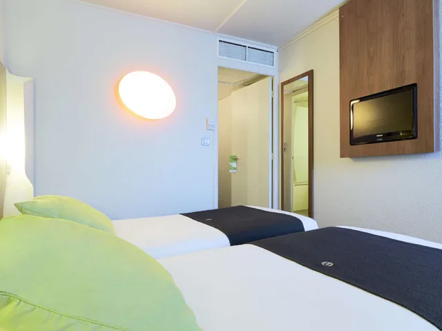 Next Generation, Superior, Twin Beds، Campanile Paris Est Pantin 4/7