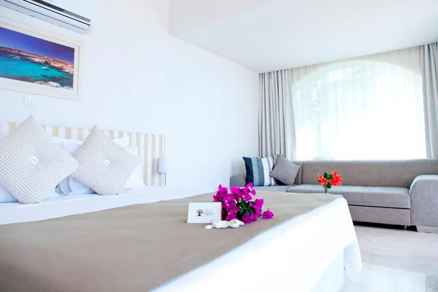 غرفة ديلوكس عائلية بإطلالة على البحر، Olea Nova Boutique Hotel 7/10
