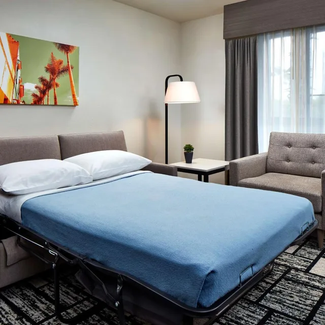 Suite, King Bed, Sofa, Best Western Plus Meridian Inn & Suites, Anaheim-Orange 5/7