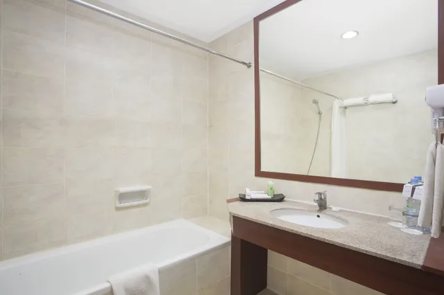 Hollywood, Deluxe, Twin Beds، SWISS-BELHOTEL MANOKWARI 8/9
