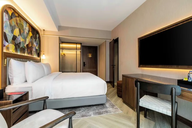 غرفة كلاسيكية بسرير مزدوج بشرفة، Movenpick Istanbul Old Town 1/9