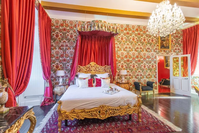 Napoleon, Suite, King Bed، Chateau Le Prieure La Maison Younan 2/2