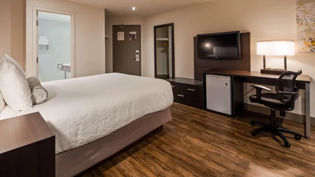 غرفة بسرير مزدوج، Best Western Plus Hotel St Jerome 4/7