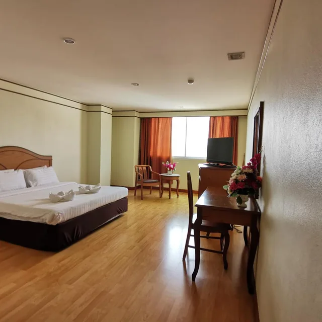 غرفة سوبيريور بسرير مزدوج أو سريرين منفصلين، Morakot Hotel Chumphon 4/9