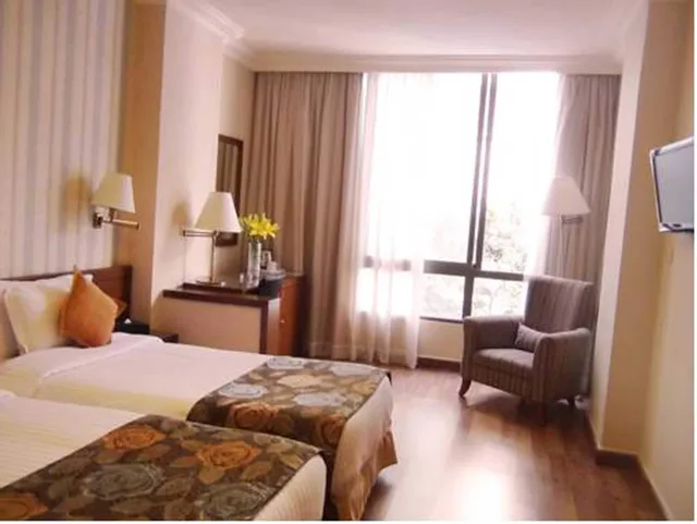 جناح عائلي بإطلالة على المدينة بشرفة بغرفتي نوم، Orient Prince Hotel 4/10