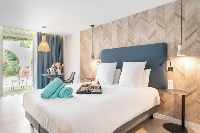 غرفة سوبيريور بسرير مزدوج بشرفة مع أريكة، Mercure Antibes Sophia Antipolis Hotel 8/10