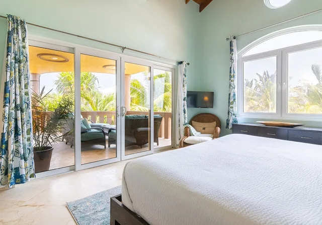 Sol, Villa, Twin Beds, 2 King Beds, Queen Bed، Belizean Cove Estates 2/9