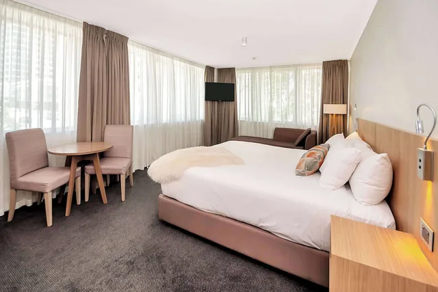 غرفة قياسية بسرير كينج، Clarion Hotel Townsville 1/9