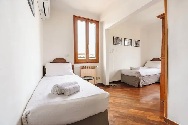 3 Bedrooms, Apartment, 1 Double and 3 Single Beds، Appartamento Portinari 2/10