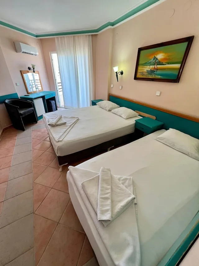 Standard, Quadruple, Queen and Twin Beds, Kleopatra Sun Light Hotel 3/9