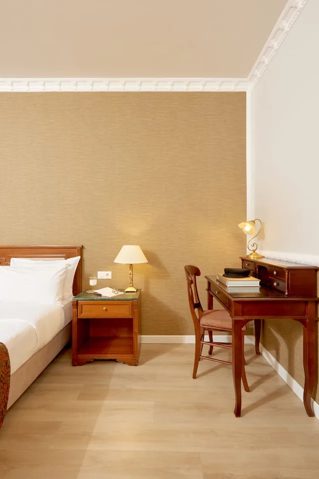 غرفة كلاسيكية بسرير كوين بغرفة نوم واحدة، Grand Hotel Palace 6/10