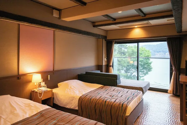 Japanese Western, East, Comfort, Futon Bed, Twin Beds, Lake View, Outdoor Bath, Sofa, East Wing، Fuji Lake Hotel 1/5