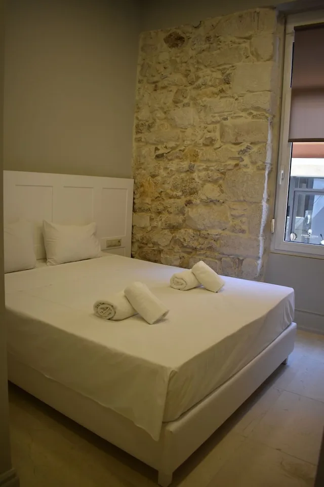 غرفة أساسية بسرير مزدوج بإطلالة على المدينة بغرفة نوم واحدة، Candia Suites And Rooms 1/3