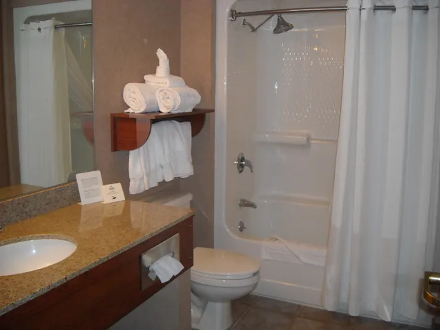 جناح بسرير كينج مع أريكة، Holiday Inn Express And Suites Deadwood Gold Dust Casino 3/4