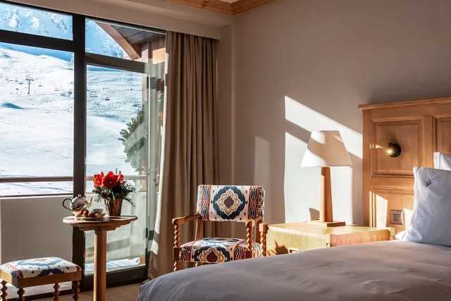 غرفة بريستيج بسرير كوين، ALPES HOTEL PRALONG 4/8