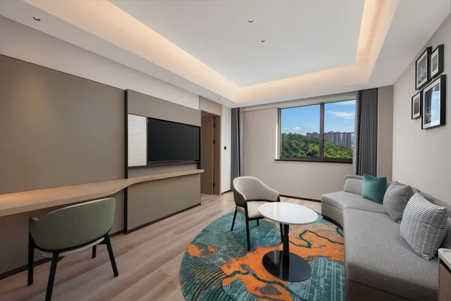 Holiday Inn Ningbo Beilun by IHG، نينغبو 18/27