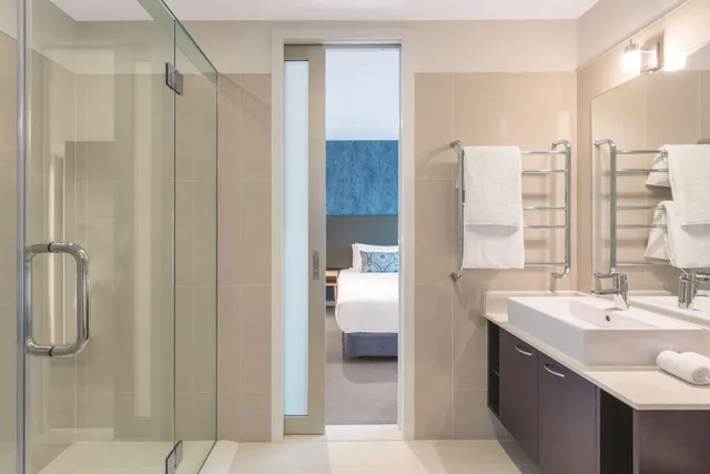 Two Bedroom Apartment، Adina Apartment Hotel Auckland, Britomart 8/10