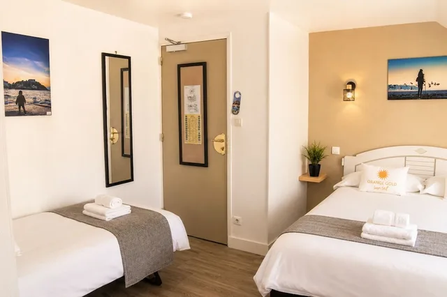 غرفة قياسية ثلاثية بثلاثة أسرّة، Hotel Les 13 Assiettes 9/10