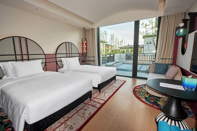 غرفة بريميوم بسريرين مزدوجين، Hotel Indigo Sayram Lake by IHG 2/4