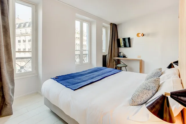 غرفة رباعية قياسية، Hotel Montholon 1/6