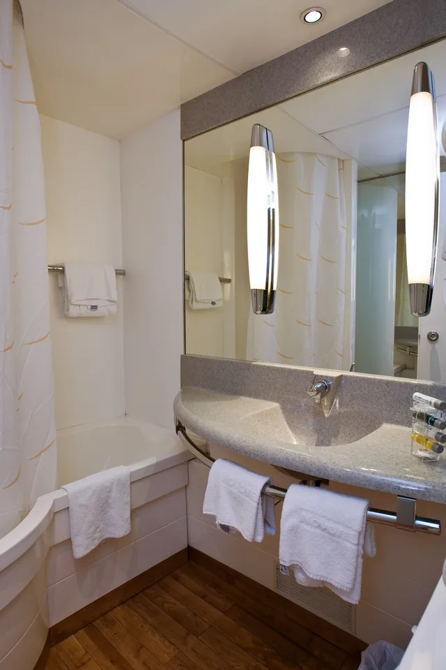 غرفة كلاسيكية بسرير مزدوج، Novotel Beaumanoir 8/9